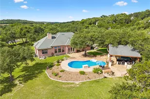 184 Stockman Cir, Spring Branch, TX 78070 - Photo 4