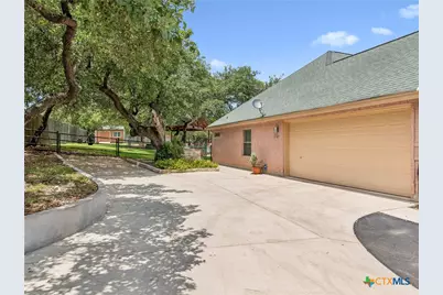 184 Stockman Circle, Spring Branch, TX 78070 - Photo 8
