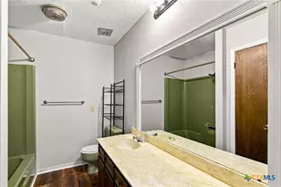 3 Northshire St, Victoria, TX 77904 - Photo 18