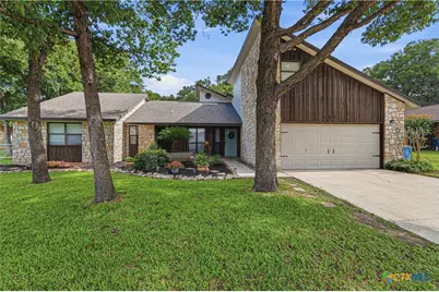 122 Twin Oak Road, Seguin, TX 78155 - Photo 2