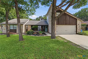 122 Twin Oak Rd, Seguin, TX 78155 - Photo 2