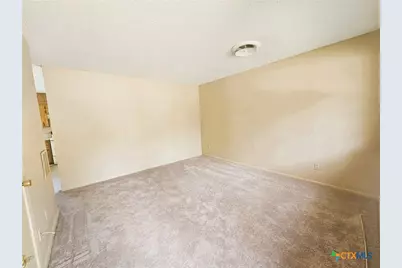 1203 Curry Avenue, Copperas Cove, TX 76522 - Photo 4