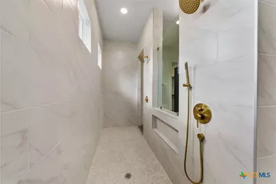 375 Shady Hollow, New Braunfels, TX 78132 - Photo 22
