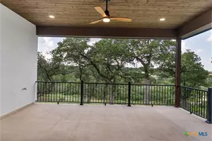 375 Shady Hollow, New Braunfels, TX 78132 - Photo 32