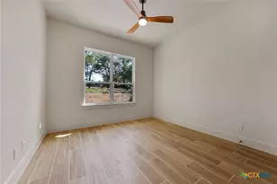 375 Shady Hollow, New Braunfels, TX 78132 - Photo 24