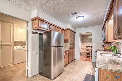 811 Woodside Drive, Harker Heights, TX 76548 - Photo 20
