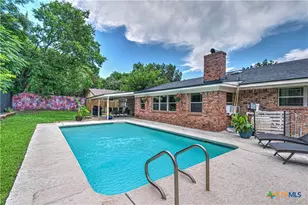 811 Woodside Dr, Harker Heights, TX 76548 - Photo 2