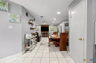 908 Tayside Dr, Pflugerville, TX 78660 - Photo 10