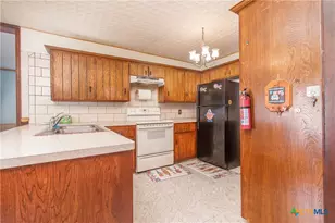 300 W Ave J, Nolanville, TX 76559 - Photo 10