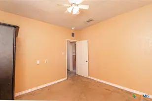 300 W Ave J, Nolanville, TX 76559 - Photo 26