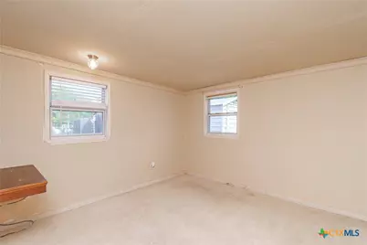 300 W Avenue J, Nolanville, TX 76559 - Photo 20