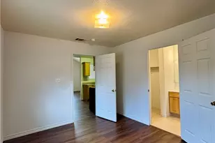 1104 S Terrace St, Temple, TX 76501 - Photo 8