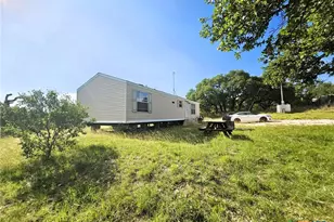 100 Reavis Dr, Kempner, TX 76539 - Photo 2