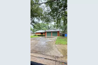 301 Westbend Circle, Seguin, TX 78155 - Photo 1