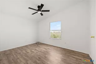 152 Hillside Dr, Troy, TX 76579 - Photo 14
