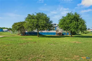 152 Hillside Dr, Troy, TX 76579 - Photo 40