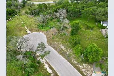 521 25th Avenue, Belton, TX 76513 - Photo 2