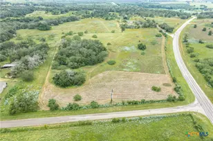 51 County Rd 471, Nixon, TX 78140 - Photo 14