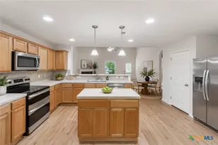1737 Scenic View Dr, Canyon Lake, TX 78133 - Photo 10