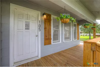 105 E Huebinger Street, Marion, TX 78124 - Photo 4