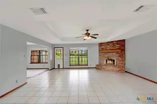 124 Country Gardens, La Vernia, TX 78121 - Photo 12
