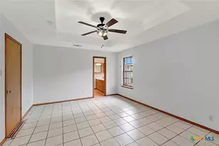 124 Country Gardens Gardens, La Vernia, TX 78121 - Photo 24