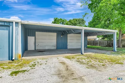 306 N Wells Street, Edna, TX 77957 - Photo 44
