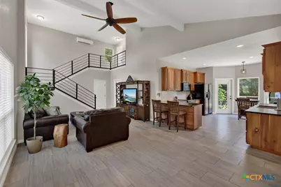 3055 Lakeview Drive, Canyon Lake, TX 78133 - Photo 8