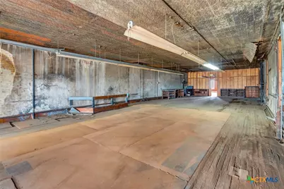 119 E Main Street, Cuero, TX 77954 - Photo 8
