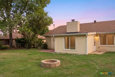 211 E Hogan Drive, Copperas Cove, TX 76522 - Photo 16