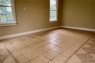 904 Bismark St, Seguin, TX 78155 - Photo 26