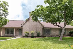 105 Spokane St, Victoria, TX 77904 - Photo 1