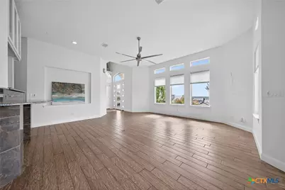 505 Persimmon Trail, New Braunfels, TX 78130 - Photo 20