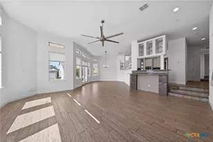 505 Persimmon Trail, New Braunfels, TX 78130 - Photo 18
