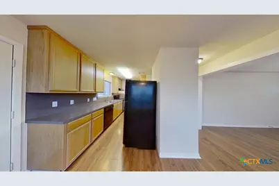 501 N Lampasas Street, Round Rock, TX 78664 - Photo 6