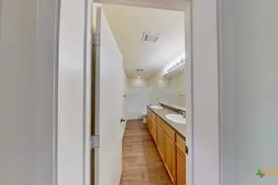501 N Lampasas St, Round Rock, TX 78664 - Photo 10