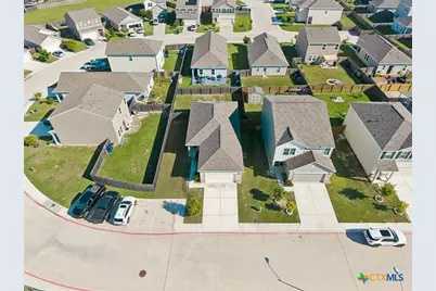 124 NE Peony Lane, Jarrell, TX 76537 - Photo 38