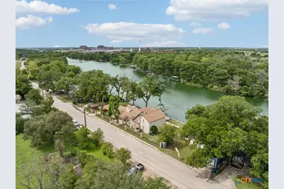 939 Reiley Road, Seguin, TX 78155 - Photo 30