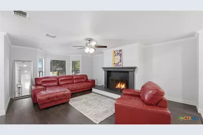 734 Summerwood Drive, New Braunfels, TX 78130 - Photo 8