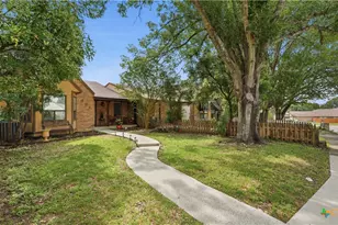 734 Summerwood Dr, New Braunfels, TX 78130 - Photo 4