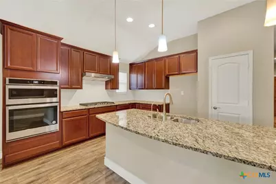 2266 Kiskadee Drive, New Braunfels, TX 78132 - Photo 10