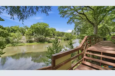 847 Hilltop Ridge, New Braunfels, TX 78132 - Photo 16