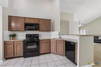 305 Hornbean Lane, Cibolo, TX 78108 - Photo 6