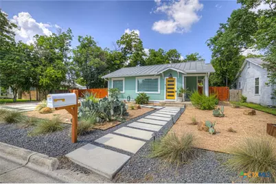 225 S Live Oak Avenue, New Braunfels, TX 78130 - Photo 48