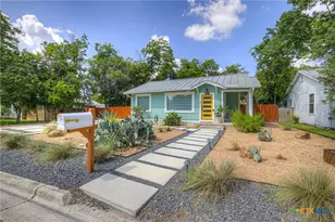 225 S Live Oak Ave, New Braunfels, TX 78130 - Photo 48