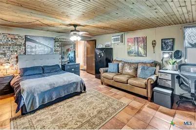 101 N Crescent Drive, Victoria, TX 77901 - Photo 10