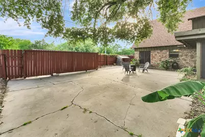 101 N Crescent Drive, Victoria, TX 77901 - Photo 42