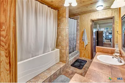 101 N Crescent Drive, Victoria, TX 77901 - Photo 8