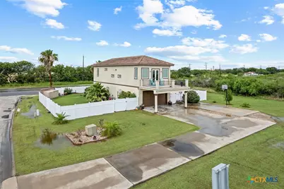 4 Lavaca Bay Place, Port Lavaca, TX 77979 - Photo 36