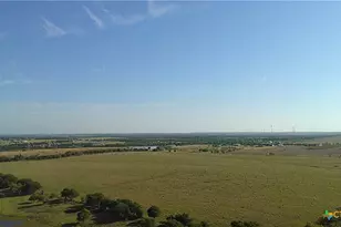682 W Somers Ln, Axtell, TX 76624 - Photo 8